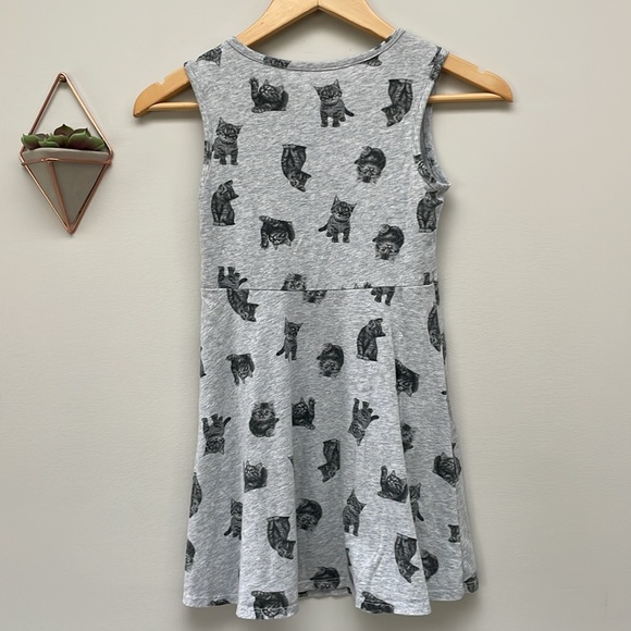🌻5/$15🌻 Cat Dress size Medium (7/8) - Picture 6 of 6